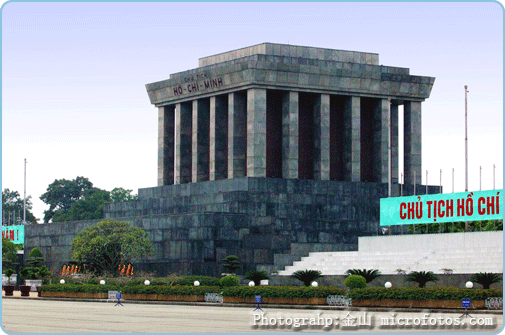 Ho Chi Minh errichtete Mausoleum