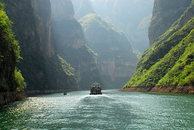 Die Landschaft des Jangtsekiang-Drei-Schluchten-Tourismus in China