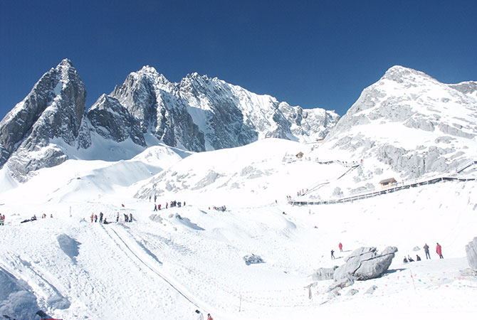 Der Jadedrachen Schneeberg